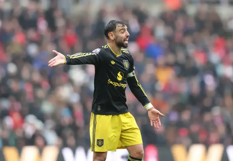 Sunderland 0-0 Man Utd: Bruno Fernandes Furious with Two Teammates