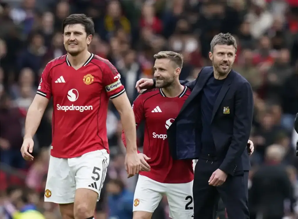 Man Utd News Today: Liverpool Win, Fernandes and Maguire Push For Carrick, Ugarte Sale