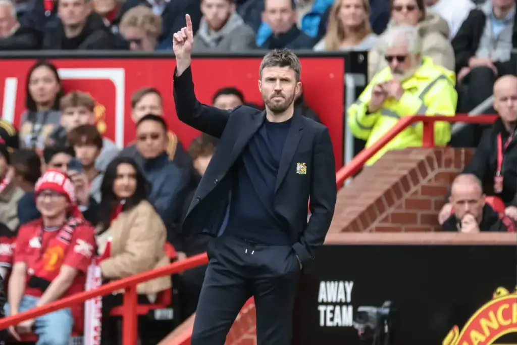 Man Utd in €32m Bidding War with PSG for African Starlet
