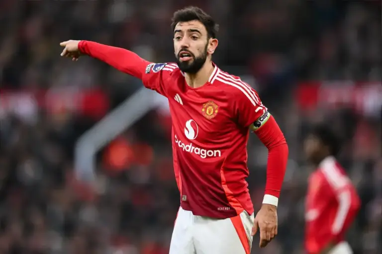 Three European giants target Bruno Fernandes as Man Utd contract talks stall