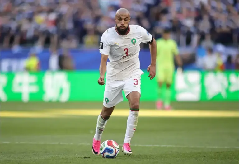 Noussair Mazraoui World Cup Form Gives Manchester United A Transfer Lesson