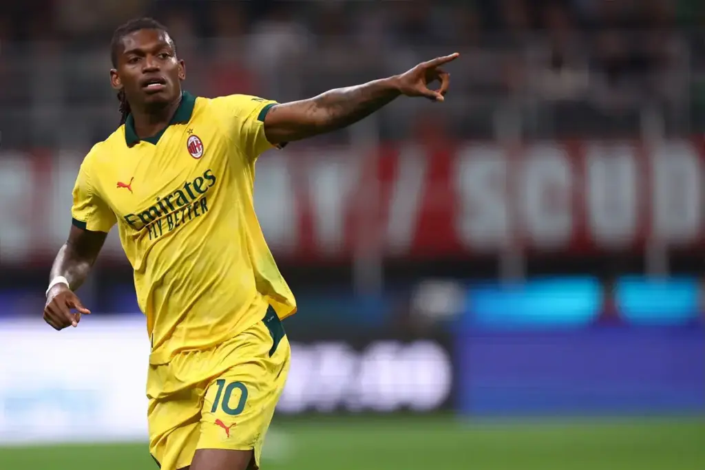 Man Utd: £43.5m Rashford replacement talks up Premier League move