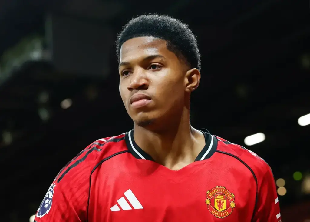 Manchester United open door for striker to leave after Carrick decision