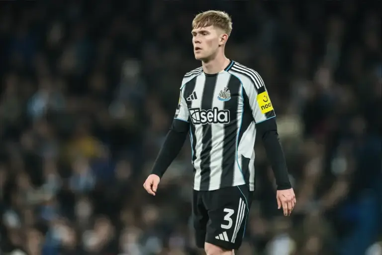 Manchester United have ‘no chance’ of signing Lewis Hall