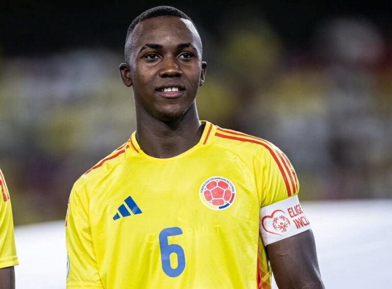 Orozco pictured as Manchester United close in on a £750,000 deal