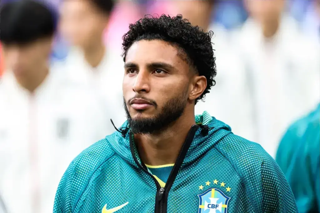 Ederson in goal as Manchester United end their move for him
