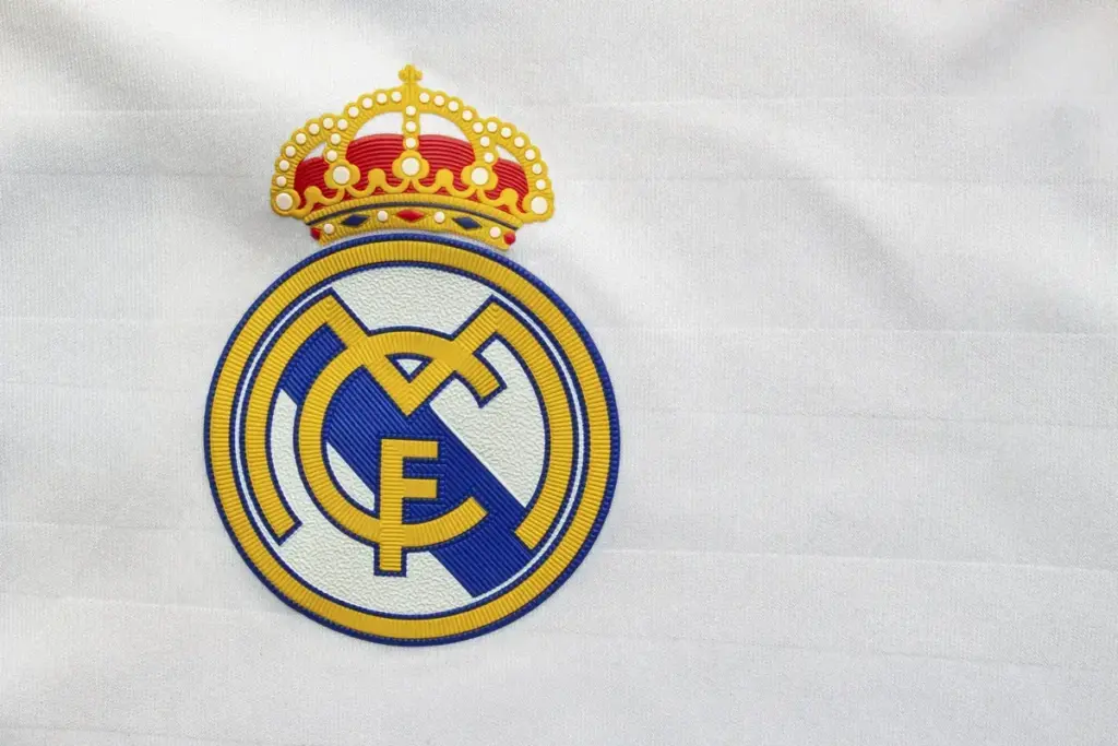 Manchester United make move trying to sign Real Madrid player