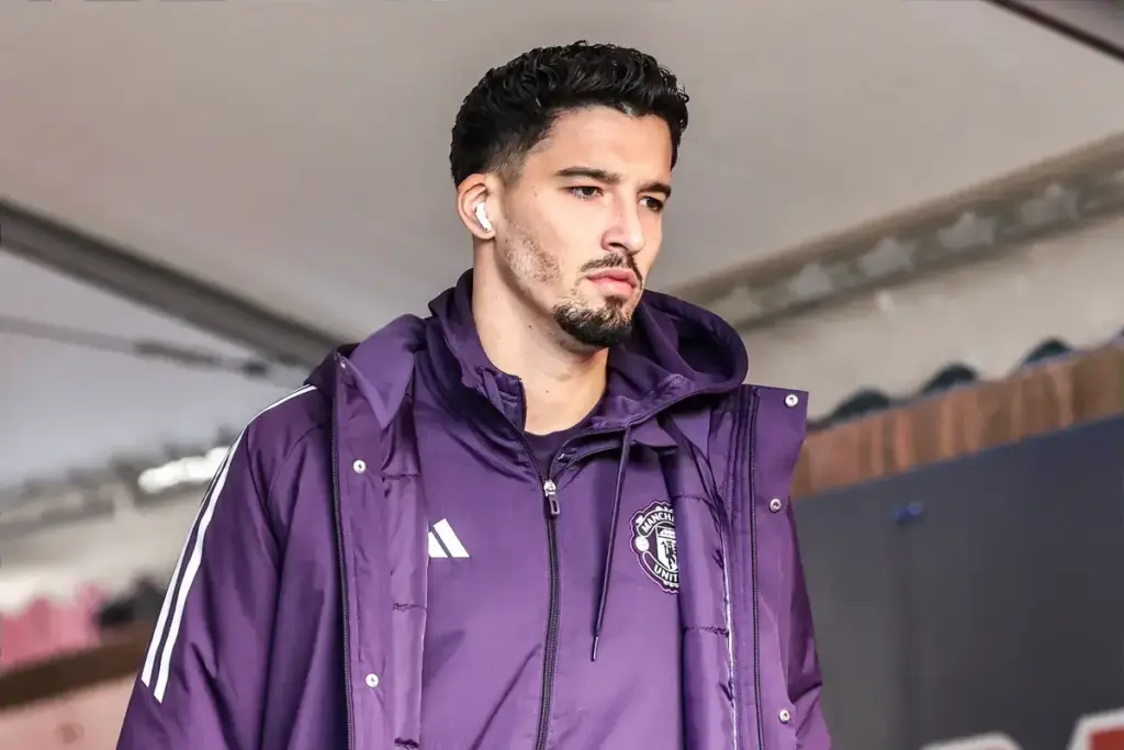 Altay Bayindir in Manchester United goalkeeper kit before his loan move to Celta Vigo