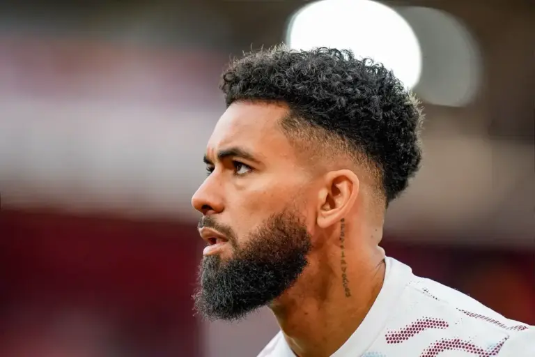 ‘Dream’ – Juventus midfielder wants Manchester United transfer