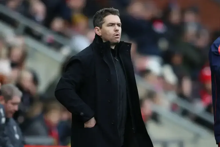 Manchester United boss leaves club one month before WSL season