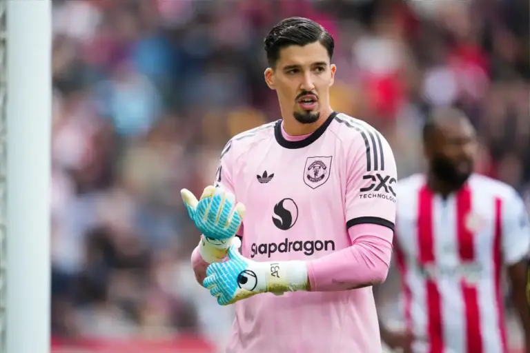 Man United goalkeeper set for La Liga move after agreement