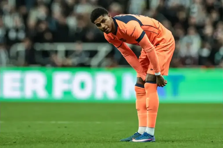‘Break the bank’ – Fenerbahce make Marcus Rashford move
