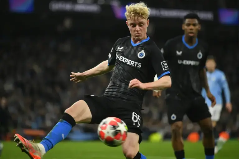 Expert explains why Joaquin Seys could be a better fit for Manchester United