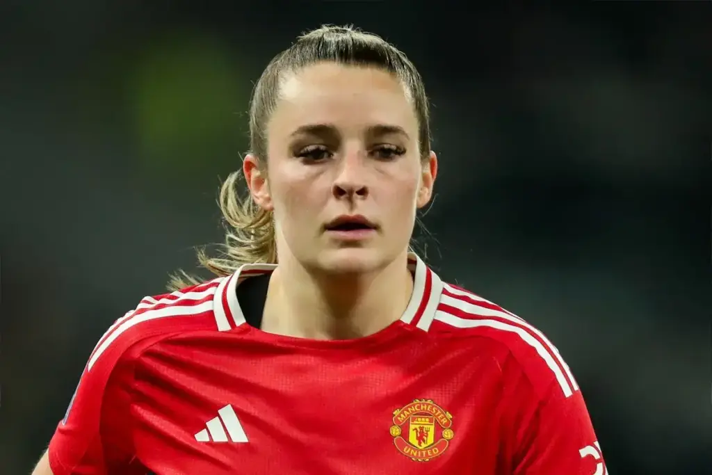 CONFIRMED: Man Utd Women XI vs Arsenal as Awujo Starts & Toone Benched