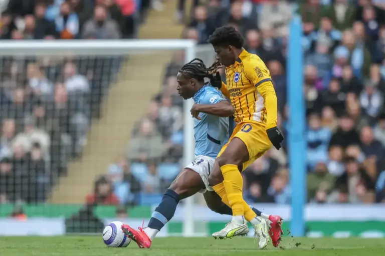 Brighton boss breaks silence on Carlos Baleba amid Manchester United links