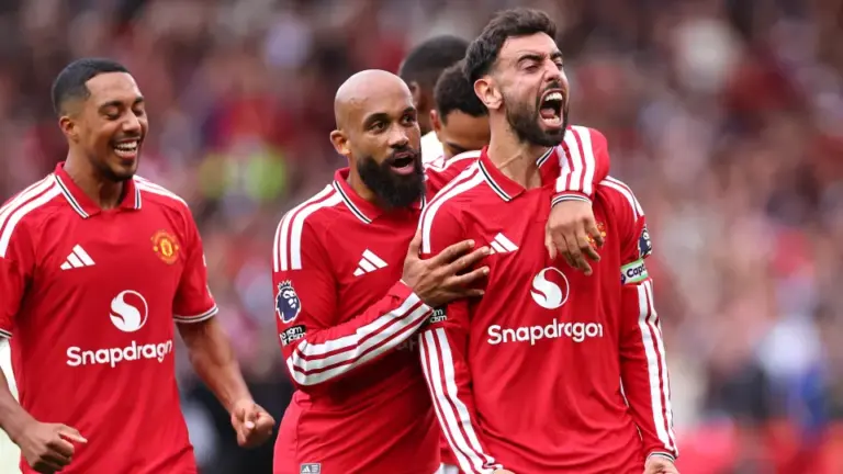 Watch Man Utd 5-2 Ipswich highlights as Bruno Fernandes scores hat-trick