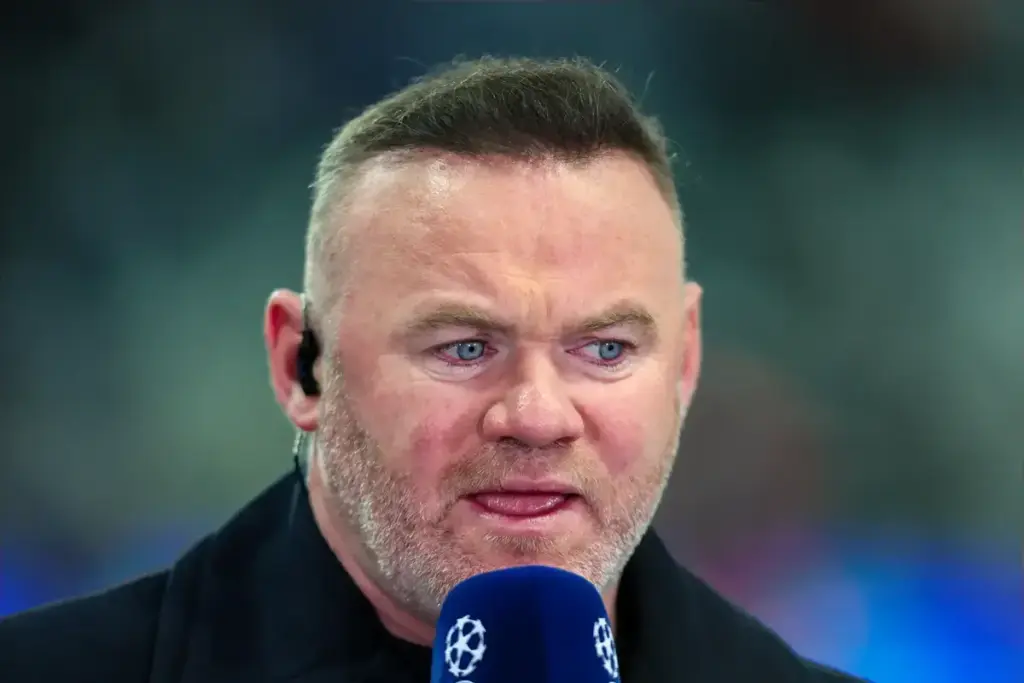 Wayne Rooney points out what went wrong against Hull City