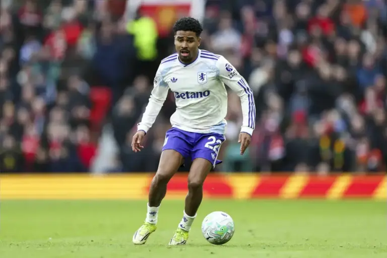 Man Utd make Ian Maatsen enquiry as left-back search continues