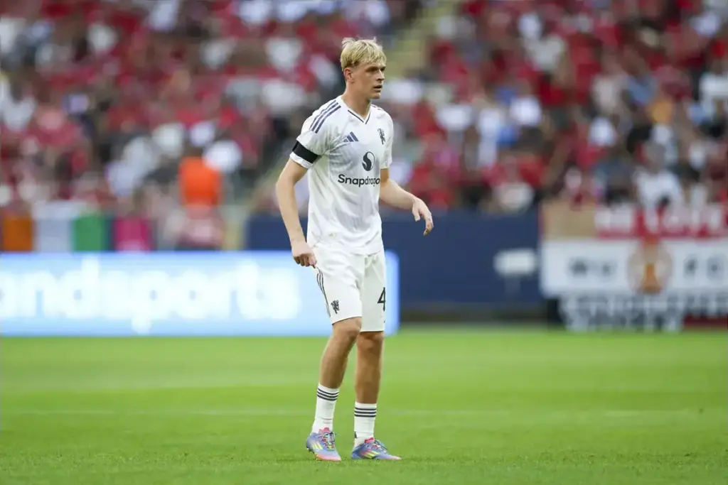 Man Utd agree Toby Collyer sale with huge 40% clause