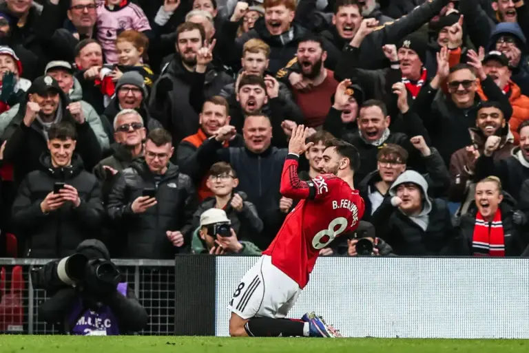 Man Utd open talks with Bruno Fernandes over new contract