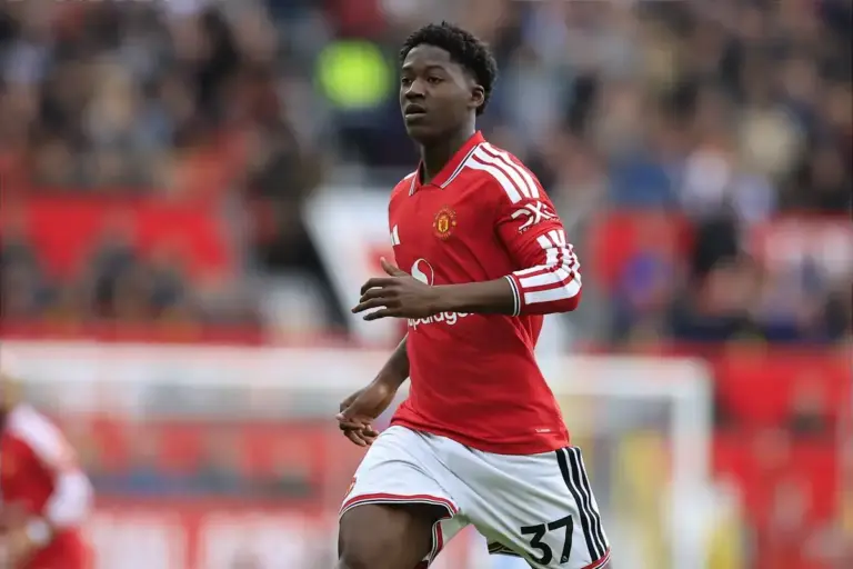 Hull City vs Man Utd: TV channel, kick-off time and team news