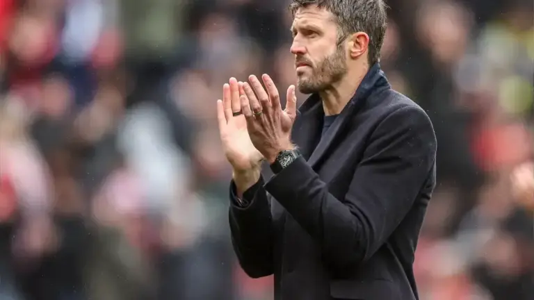 Gary Neville Demands Michael Carrick Stop Defending Man Utd Squad