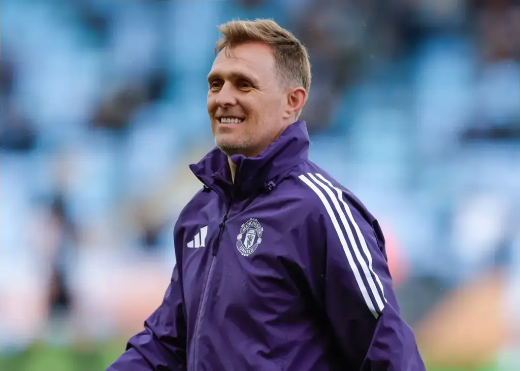 Manchester United complete David Eze move from Man City