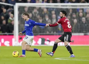 Everton vs Man Utd predictions: What pundits expect at Hill Dickinson Stadium