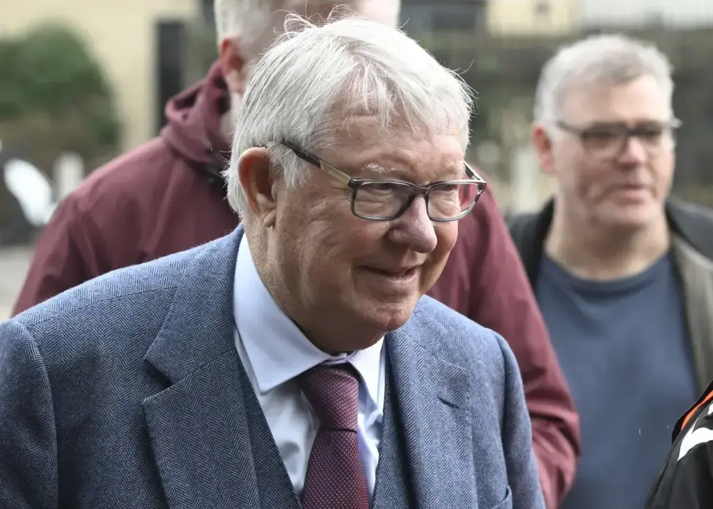 Sir Alex Ferguson told Gordon Strachan he would be ‘in jail’