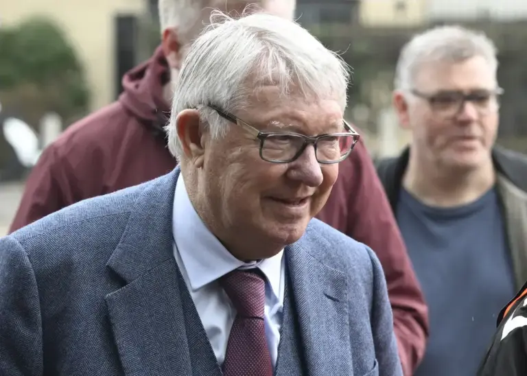Sir Alex Ferguson told Gordon Strachan he would be ‘in jail’