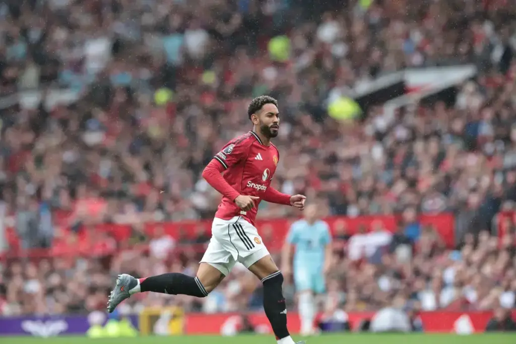 Matheus Cunha not happy with teammates after Man Utd drop points at Fulham again