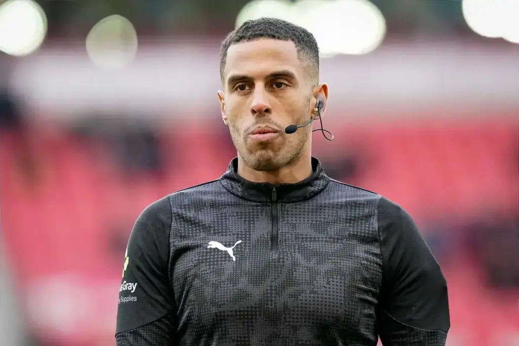 Did F. Hallam Get It Wrong? 3 Calls in Man United vs Brighton
