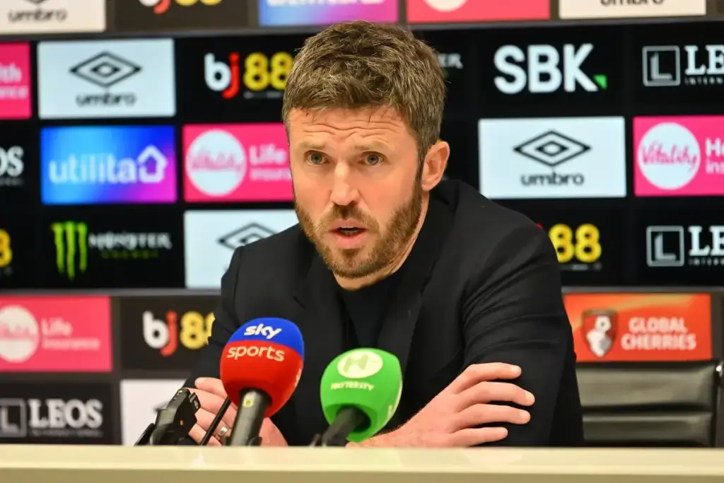 Michael Carrick Defiant After Man Utd Carabao Cup Defeat