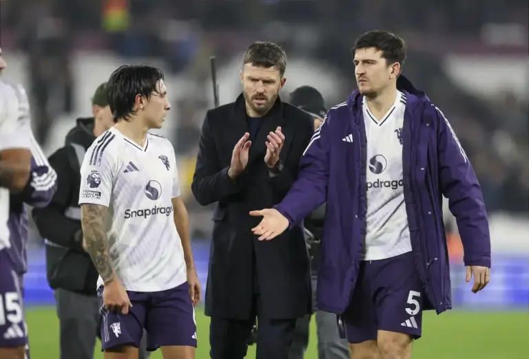 Manchester United defence: Why Carrick must trust Yoro and Heaven