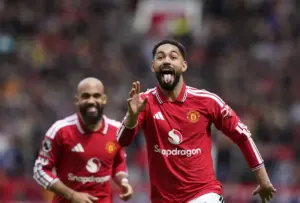 Manchester United predicted lineup vs Tottenham: Baleba waits for debut