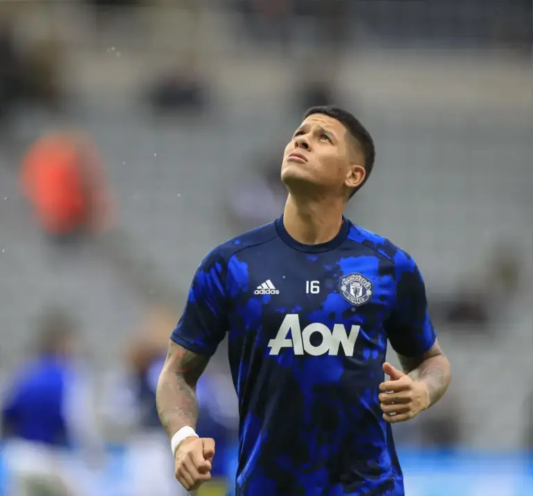 Former Manchester United defender refuses to train to force move